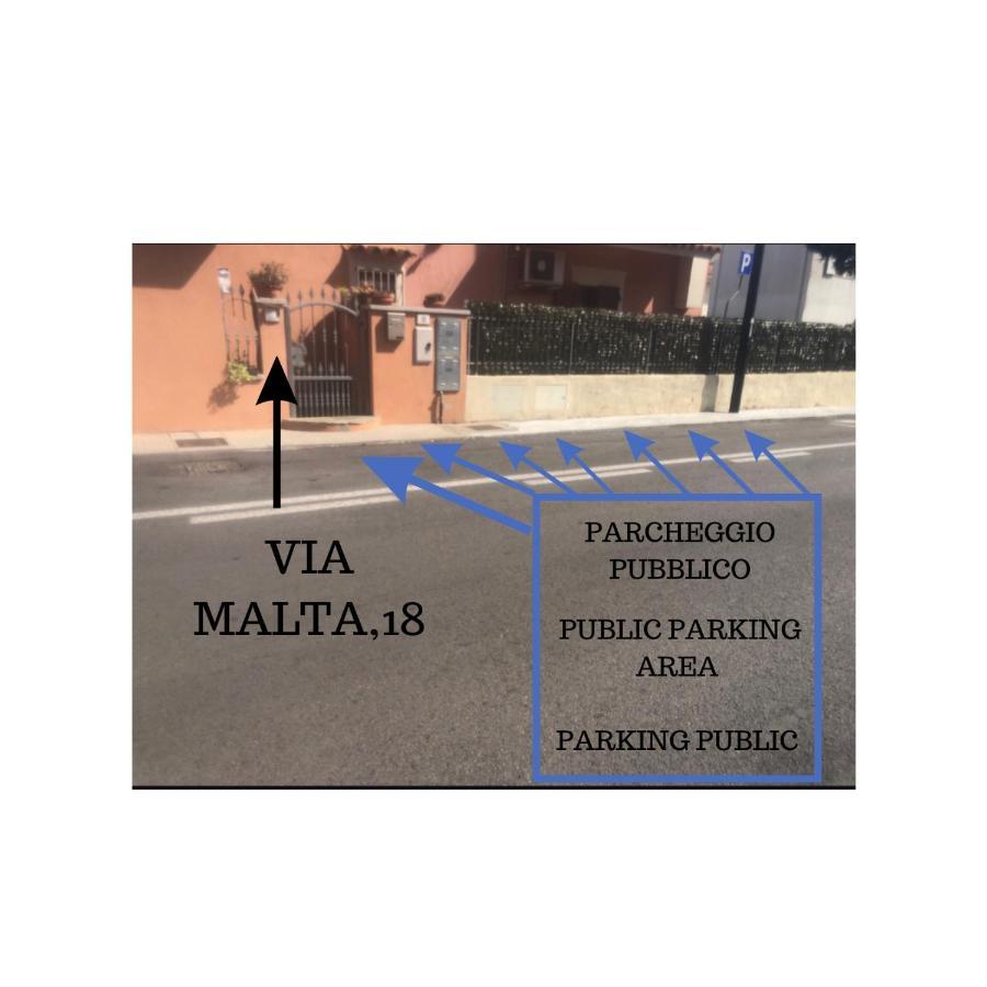 Presso La Maison De Gioel Usufruirai Di Un Appartamento Indipendente Dotato Di Uso Cucina E Lavatrice Arredato In Maniera Funzionale Situato In Ottima Posizione Vicino A Supermercati Caffetterie Pasticcerie Bar Pizzerie E Tanti Altri Servizi Olbia Bagian luar foto